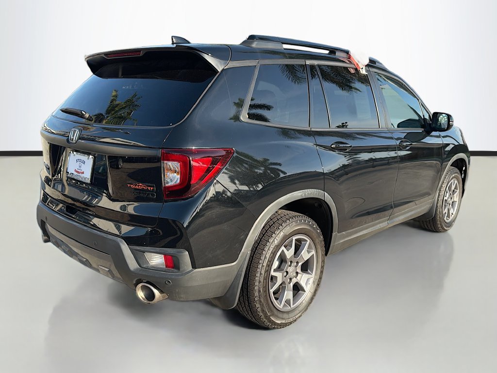Certified 2023 Honda Passport TrailSport image 7
