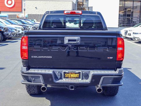 Used 2022 Chevrolet Colorado Z71 AWD/4WD image 21