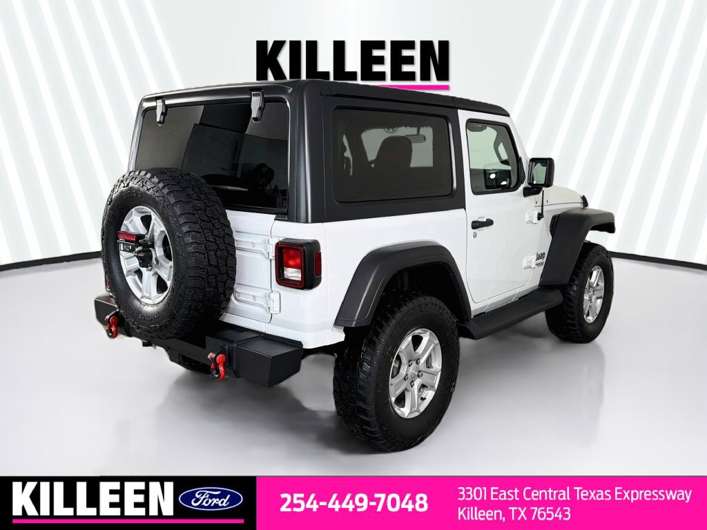 Used 2018 Jeep Wrangler Sport AWD/4WD image 9