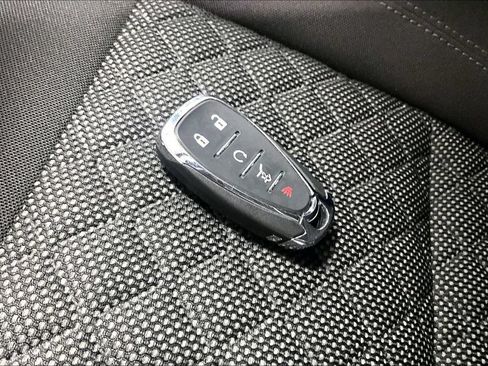 Used 2022 Chevrolet Blazer LT FWD image 10