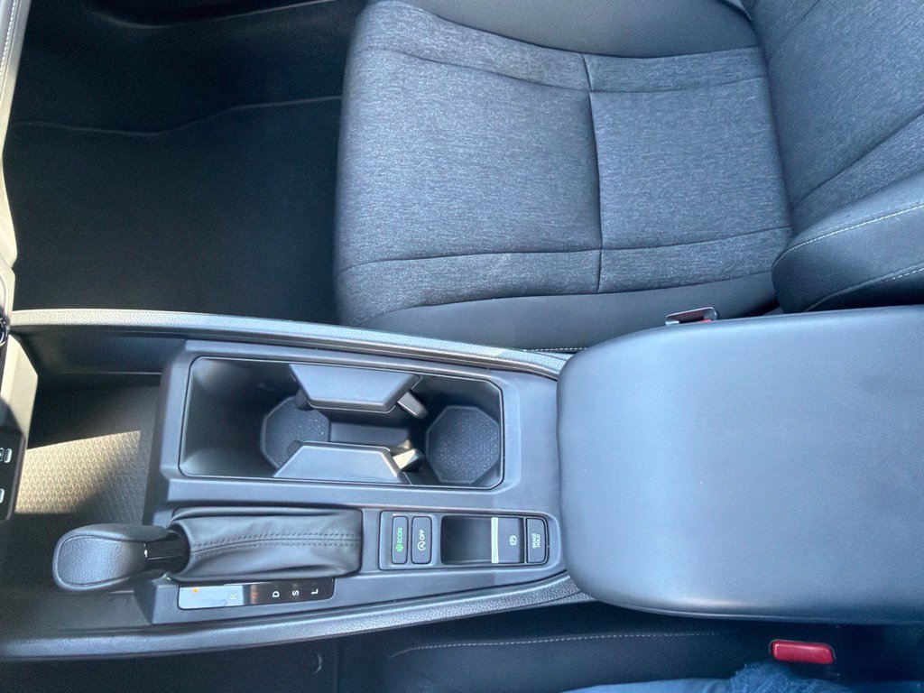 Used 2025 Honda Accord SE image 31