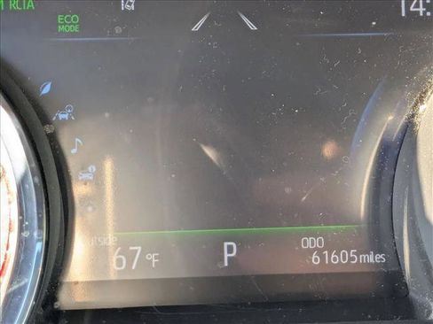 Used 2019 Toyota Camry XSE image 12