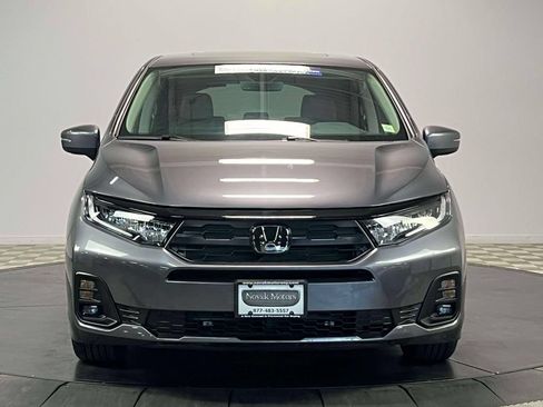 Used 2026 Honda Odyssey EX-L image 2