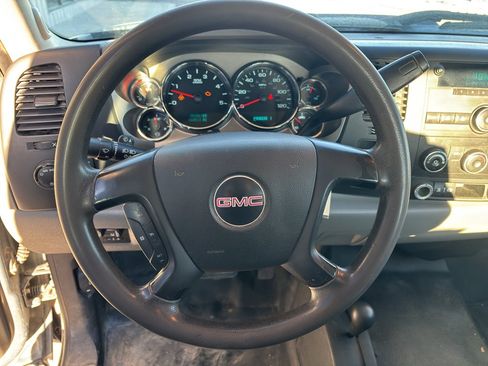 Used 2011 GMC Sierra 2500 W/T w/ Snow Plow Prep Package image 14