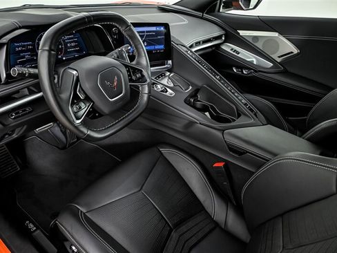 Used 2021 Chevrolet Corvette Stingray Preferred Conv w/ Z51 Performance Package RWD image 16