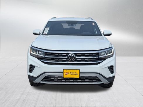 Used 2023 Volkswagen Atlas Cross Sport SE AWD/4WD image 2