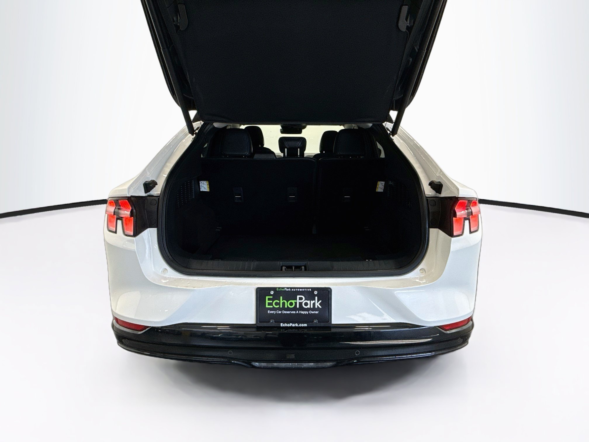 Used 2023 Ford Mustang Mach-E Premium AWD/4WD image 31