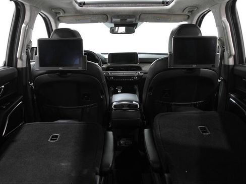 Used 2022 Kia Telluride SX w/ SX Prestige Package image 26