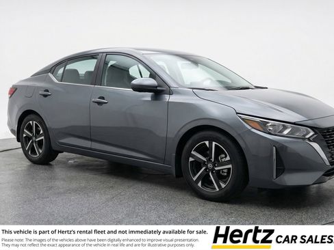 Used 2025 Nissan Sentra SV image 1