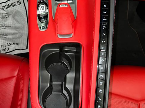 Used 2024 Chevrolet Corvette Stingray Premium Conv w/ Z51 Performance Package image 29