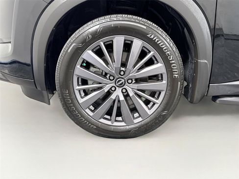 Used 2023 Nissan Pathfinder SL w/ SL Premium Package FWD image 34