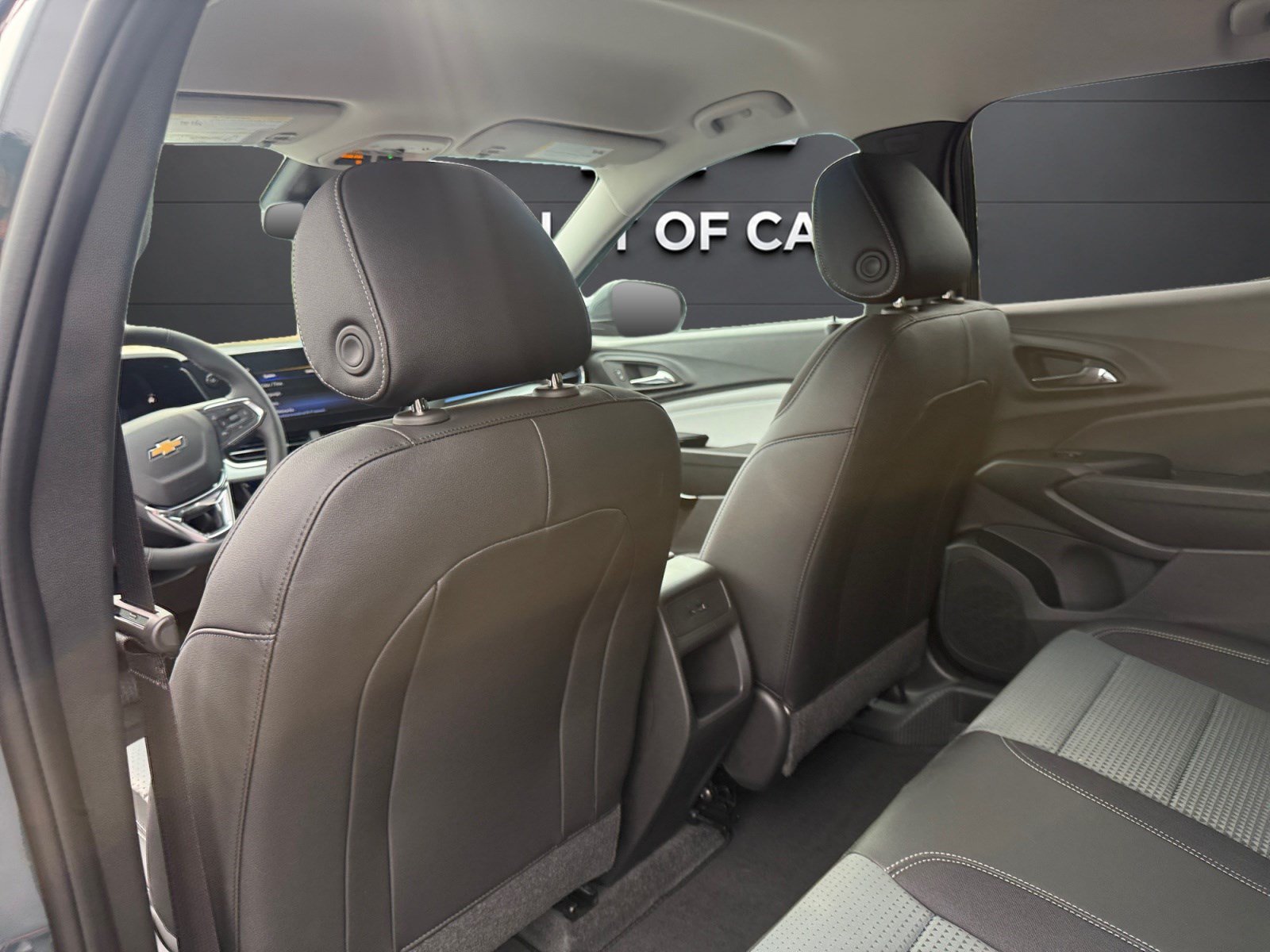 New 2026 Chevrolet Trax LT w/ LT Convenience Package FWD image 18