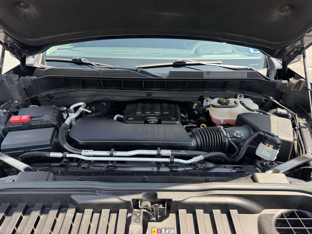 Used 2024 Chevrolet Silverado 1500 RST AWD/4WD image 12