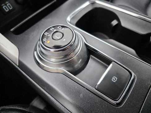 Used 2020 Ford Fusion SEL image 16