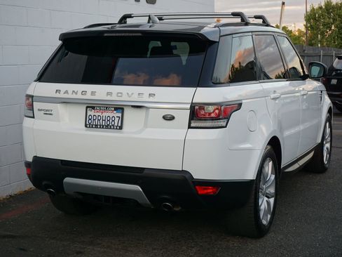Used 2017 Land Rover Range Rover Sport HSE image 7