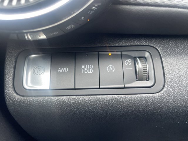 Certified 2026 Chevrolet Equinox LT AWD/4WD image 20