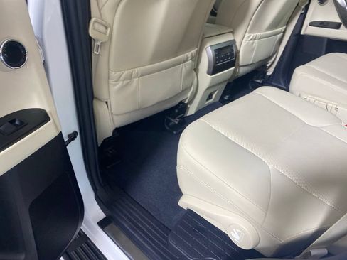 Certified 2022 Lexus GX 460 Premium AWD/4WD image 28