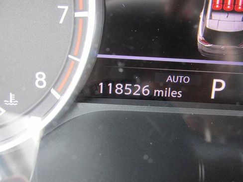 Used 2023 Nissan Rogue S AWD/4WD image 6
