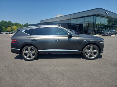 Used 2024 Genesis GV80 3.5T Advanced AWD/4WD image 4