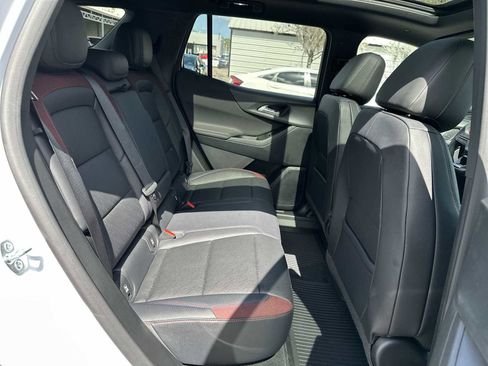 New 2026 Chevrolet Equinox RS image 18