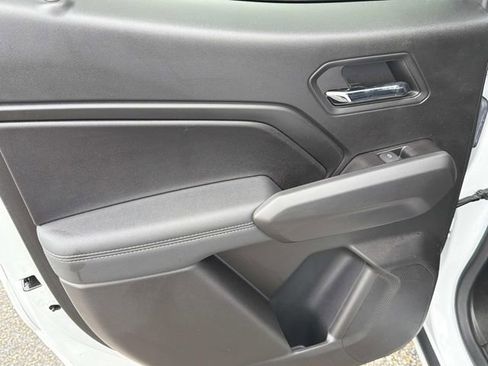 Used 2024 Chevrolet Colorado LT w/ LT Convenience Package RWD image 20
