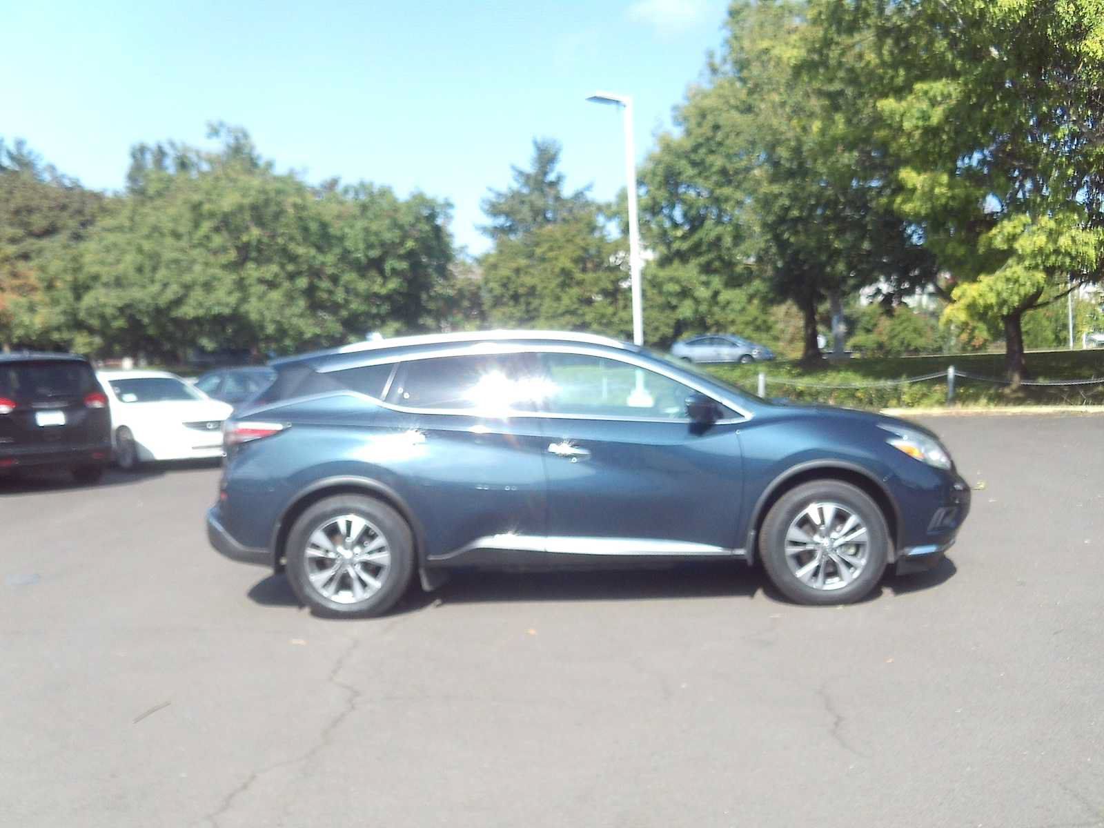 Used 2017 Nissan Murano SL w/ SL Technology Package AWD/4WD image 6