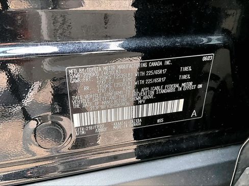 Used 2023 Toyota RAV4 LE AWD/4WD image 36