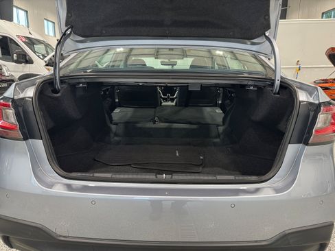 Used 2024 Subaru Legacy Limited AWD/4WD image 10