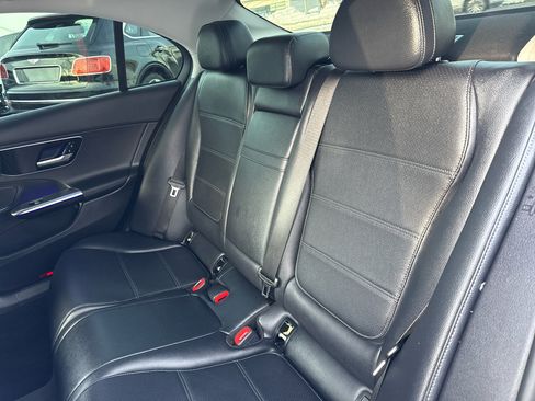 Used 2023 Mercedes-Benz C 300 4MATIC Sedan image 28