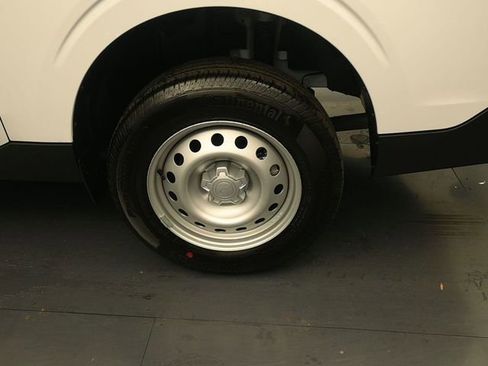 New 2026 Ford Maverick XL image 9