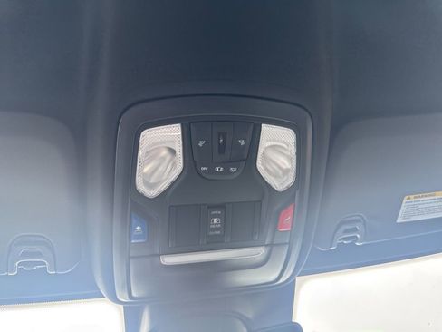 Used 2025 RAM 2500 Tradesman AWD/4WD image 19