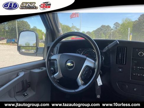 Used 2016 Chevrolet Express 3500 LT w/ LT Preferred Equipment Group RWD image 11