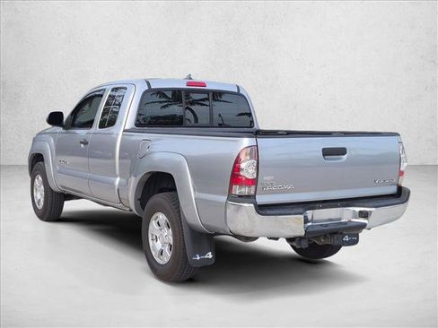 Used 2014 Toyota Tacoma 4x4 Access Cab V6 w/ SR5 Package image 7