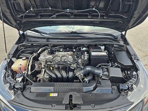 Used 2020 Toyota Corolla LE FWD image 25