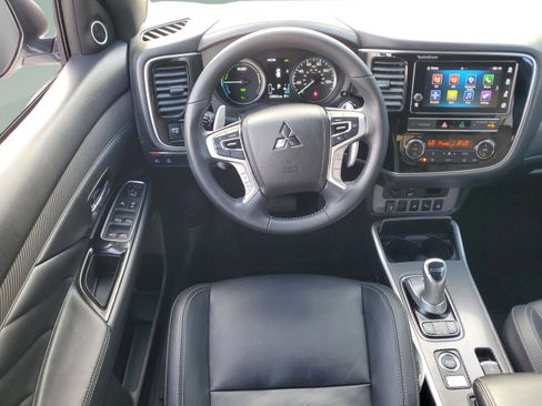 Used 2019 Mitsubishi Outlander GT image 10