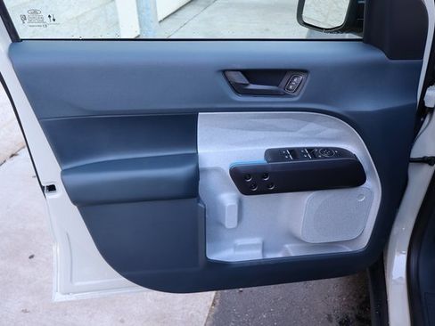 New 2025 Ford Maverick XLT image 20