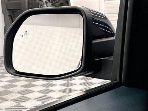 Used 2024 Ford Maverick Lariat w/ Black Appearance Package image 33