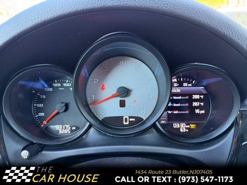 Used 2018 Porsche Macan S image 33