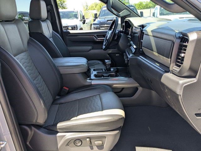 Used 2024 Chevrolet Silverado 1500 ZR2 w/ Technology Package AWD/4WD image 31