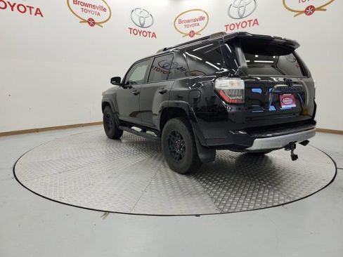 Used 2023 Toyota 4Runner TRD Off-Road Premium w/ Moonroof Package AWD/4WD image 6