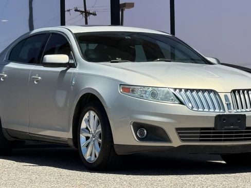 Used 2009 Lincoln MKS FWD image 17