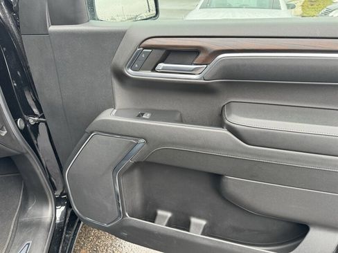 Used 2024 GMC Sierra 1500 SLT image 26
