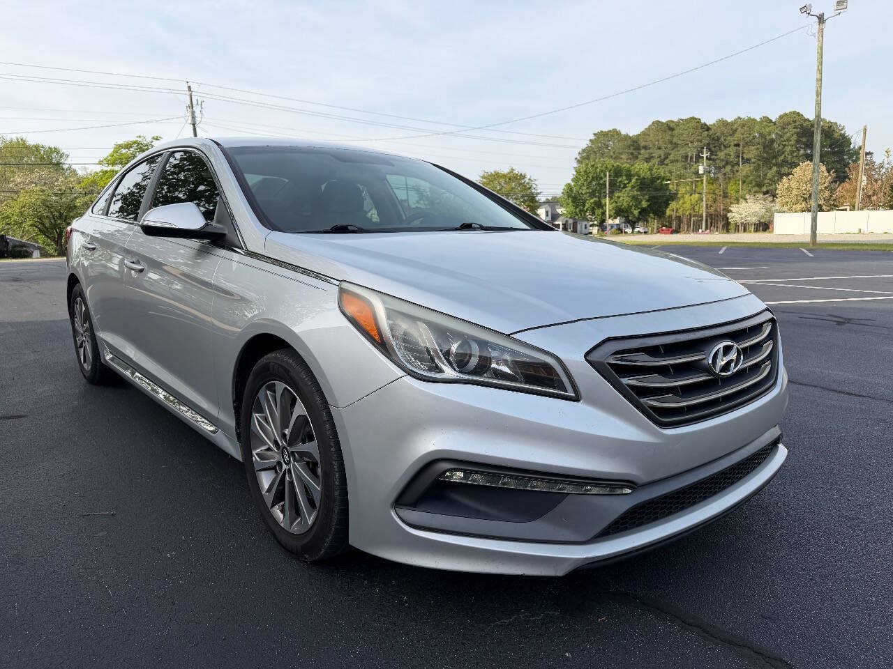 Used 2016 Hyundai Sonata Sport FWD image 4