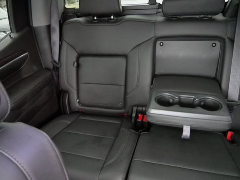 Used 2022 GMC Sierra 1500 SLT w/ SLT Premium Plus Package image 20