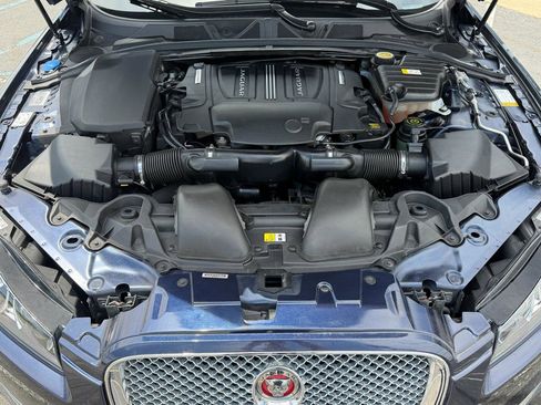 Used 2015 Jaguar XF Sport AWD/4WD image 30