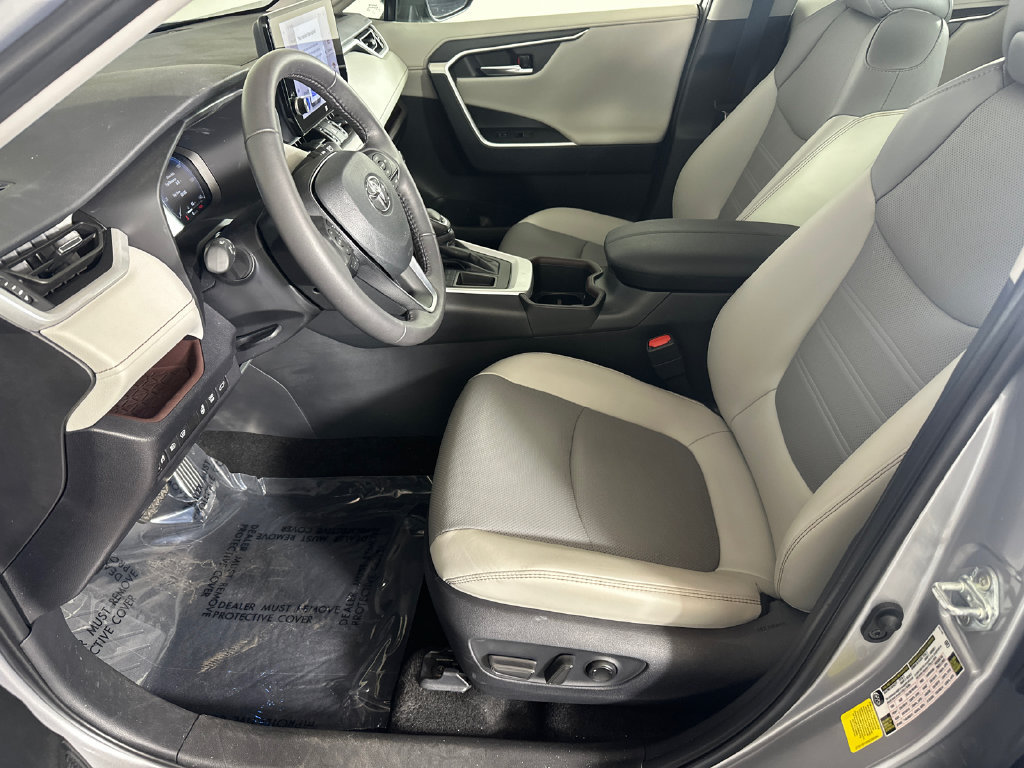Used 2024 Toyota RAV4 Limited w/ Weather Package FWD image 9