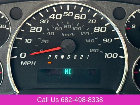 Used 2011 GMC Savana 1500 RWD image 25