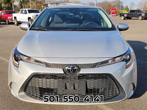 Used 2022 Toyota Corolla LE image 5