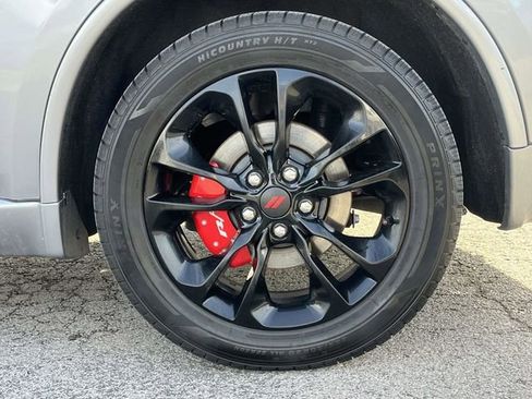 Used 2020 Dodge Durango R/T w/ Technology Group image 11