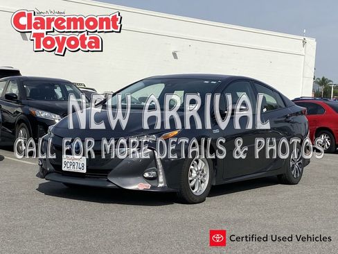 Certified 2020 Toyota Prius Prime Limited w/ Protection Package image 1